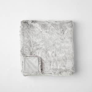https://s3-ap-southeast-2.amazonaws.com/fusionfactory.commerceconnect.bbnt.production/pim_media/000/055/437/M_F-Arctic-Faux-Fur-Throw-Grey-Fox-12388017.jpg?1585098116